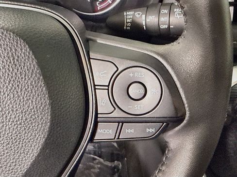 Used 2023 Toyota RAV4 XLE Premium FWD image 15