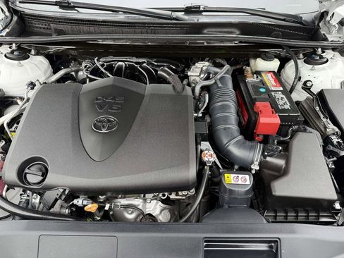 Used 2019 Toyota Avalon Limited w/ Advanced Safety Package image 26