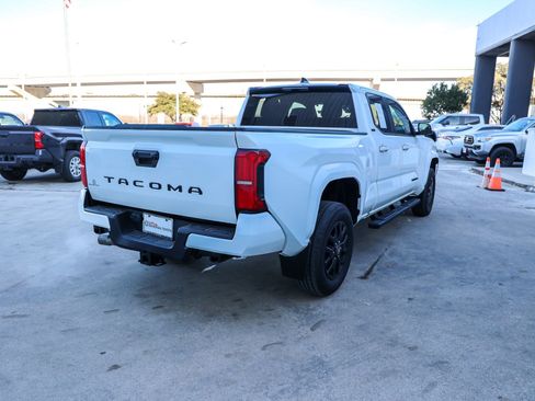 Used 2024 Toyota Tacoma SR5 image 6