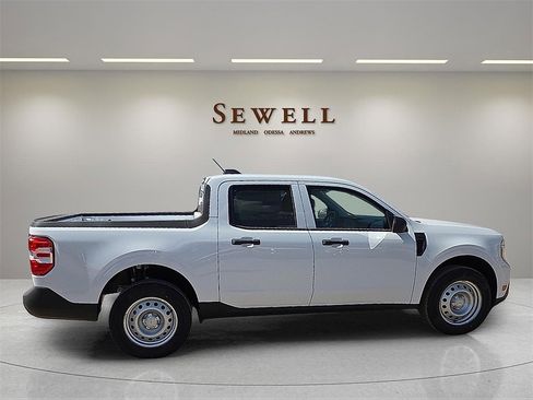 New 2025 Ford Maverick XL w/ Equipment Group 102A image 5
