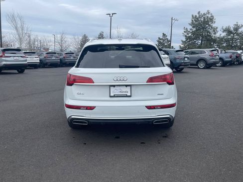 Used 2021 Audi Q5 e Premium Plus image 7