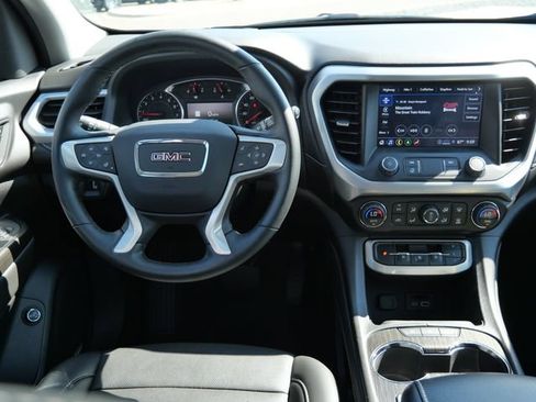 Used 2023 GMC Acadia SLT w/ Preferred Package AWD/4WD image 19