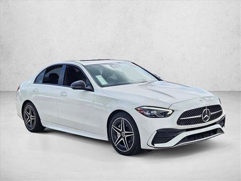 Used 2023 Mercedes-Benz C 300 Sedan image 3