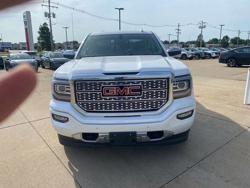 Used 2016 GMC Sierra 1500 Denali AWD/4WD image 3