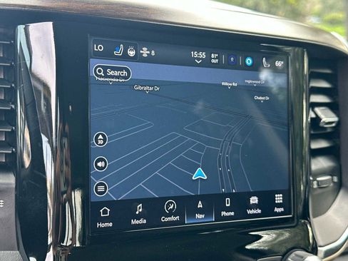 Used 2022 RAM 1500 Laramie image 22