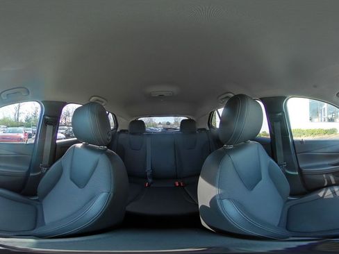 Used 2025 Buick Encore GX Preferred image 40