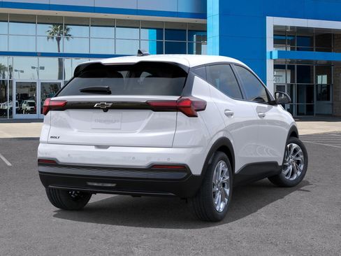 New 2027 Chevrolet Bolt LT w/ Comfort Package FWD image 23