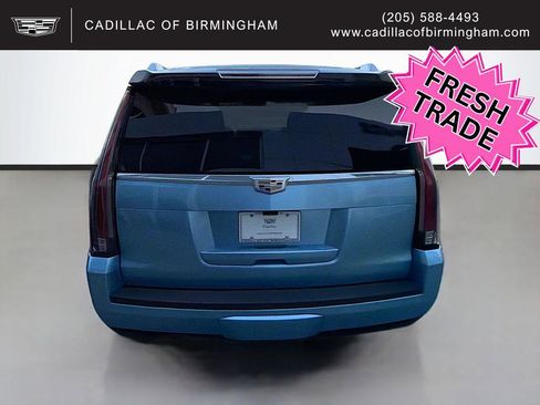 Used 2020 Cadillac Escalade Premium Luxury w/ LPO, Radiant Package RWD image 3