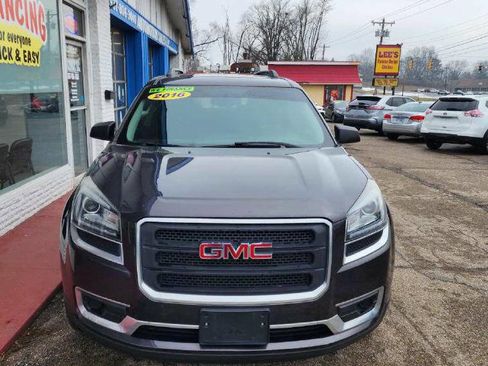 Used 2016 GMC Acadia SLE image 2