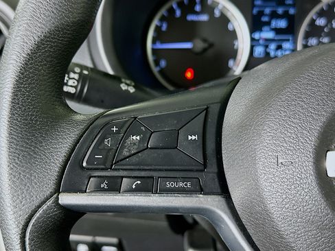 Used 2021 Nissan Kicks S FWD image 16