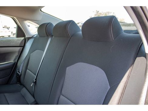 Used 2024 Kia Forte LXS w/ LXS Technology Package FWD image 18