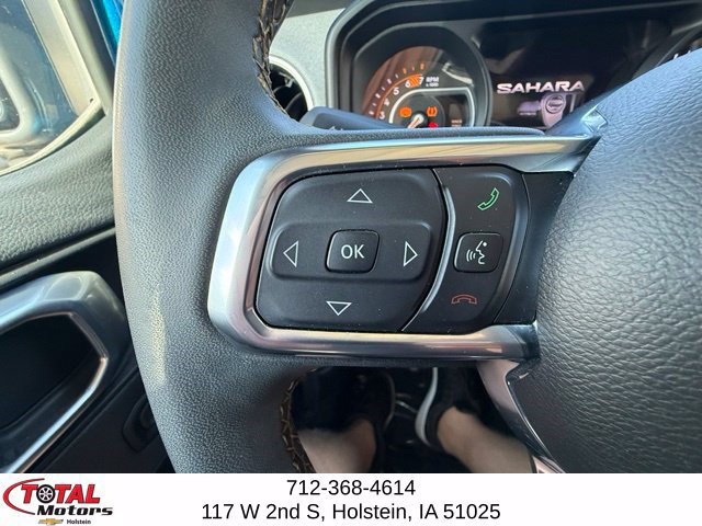 Used 2024 Jeep Wrangler Unlimited Sahara AWD/4WD image 16