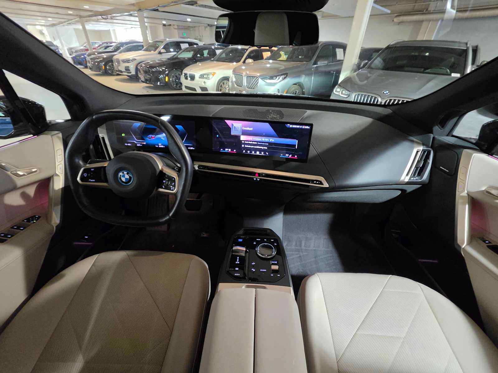 Used 2024 BMW iX xDrive50 w/ Sport Package AWD/4WD image 14