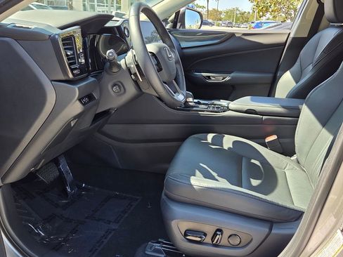 Used 2025 Lexus NX 350 AWD w/ Cold Area Package image 9