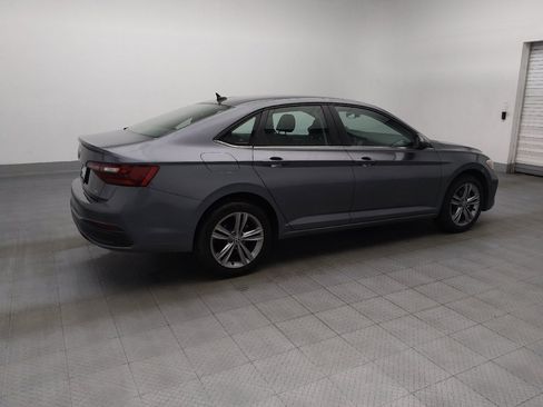 Used 2024 Volkswagen Jetta SE FWD image 10