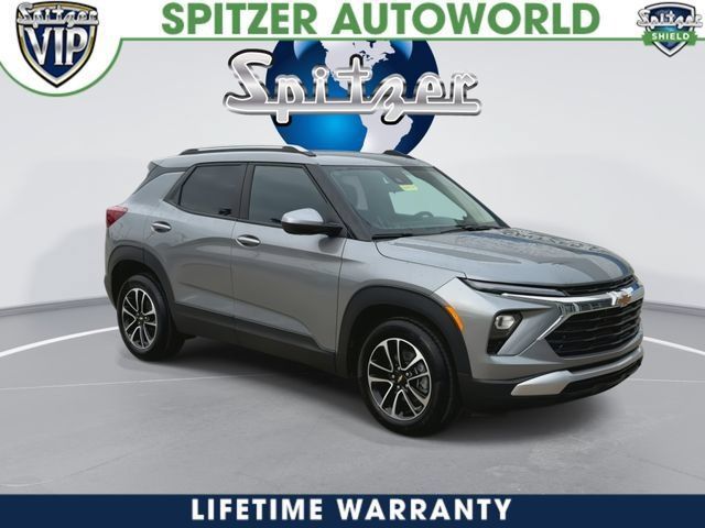 New 2026 Chevrolet TrailBlazer LT w/ LT Cold Weather Package FWD image 2