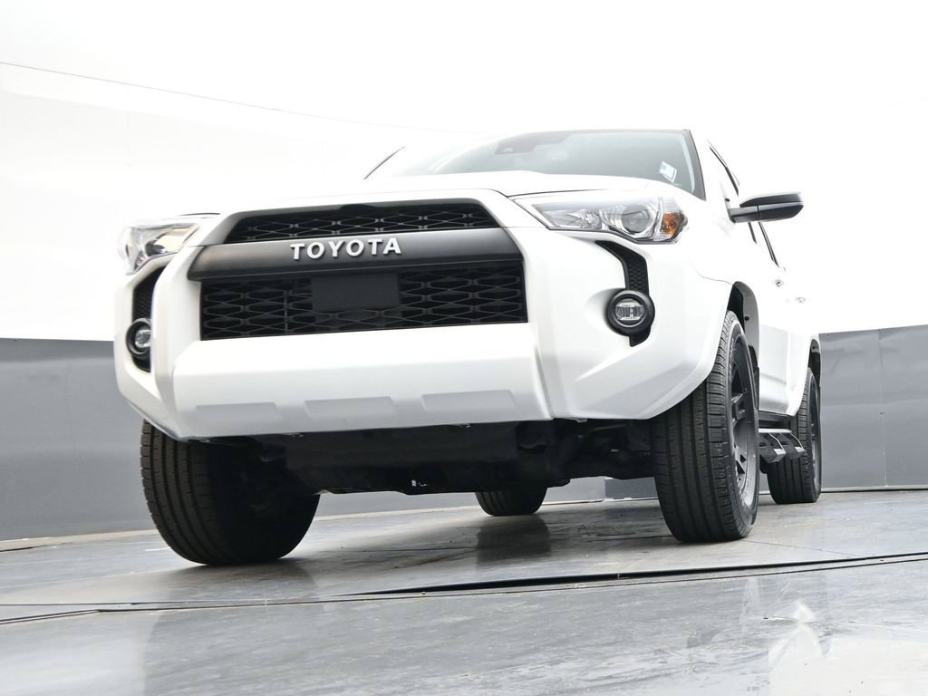Used 2023 Toyota 4Runner SR5 RWD image 40