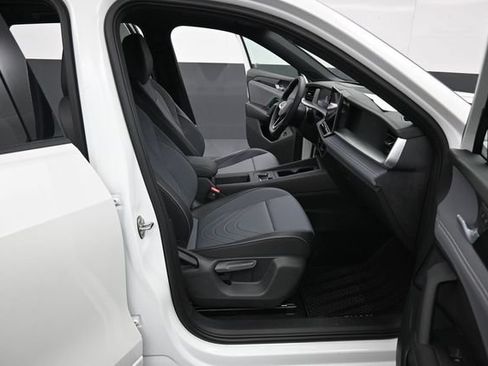 New 2026 Volkswagen Tiguan SE R-Line AWD/4WD image 14