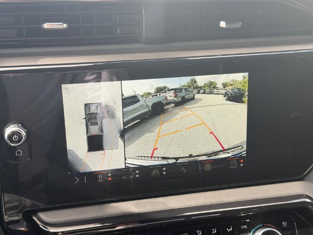 Used 2025 GMC Sierra 1500 AT4X AWD/4WD image 24