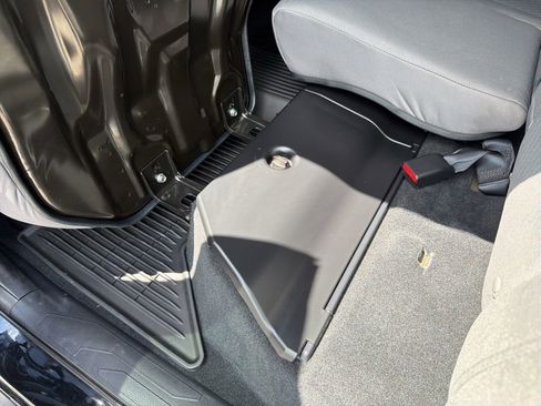 Used 2020 Toyota Tacoma SR w/ SR Convenience Package RWD image 25