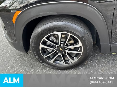 Used 2024 Chevrolet TrailBlazer LT w/ Driver Confidence Package image 13
