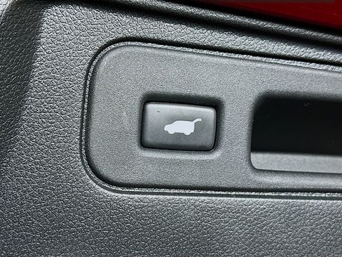 Used 2025 Honda Passport EX-L image 29