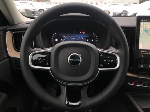 New 2026 Volvo XC60 B5 Plus w/ Protection Package Premier AWD/4WD image 18