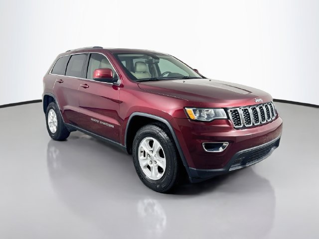Used 2017 Jeep Grand Cherokee Laredo w/ Quick Order Package 2BE RWD image 3