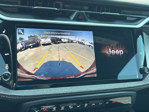 New 2026 Jeep Cherokee Laredo AWD/4WD image 31