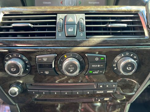 Used 2008 BMW 650i Convertible image 33