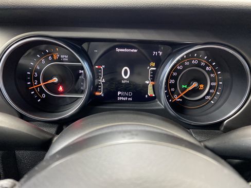 Certified 2018 Jeep Wrangler Unlimited Sport S image 22