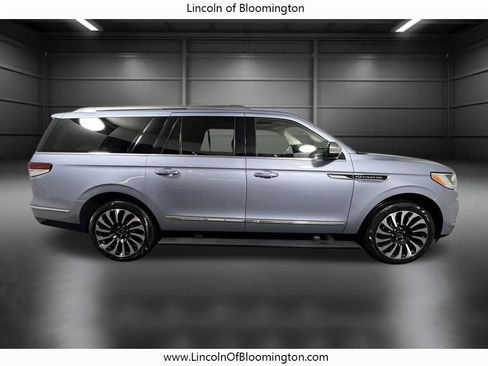 Used 2022 Lincoln Navigator L Black Label image 7