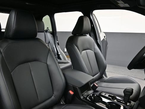New 2026 Subaru Forester Touring AWD/4WD image 13