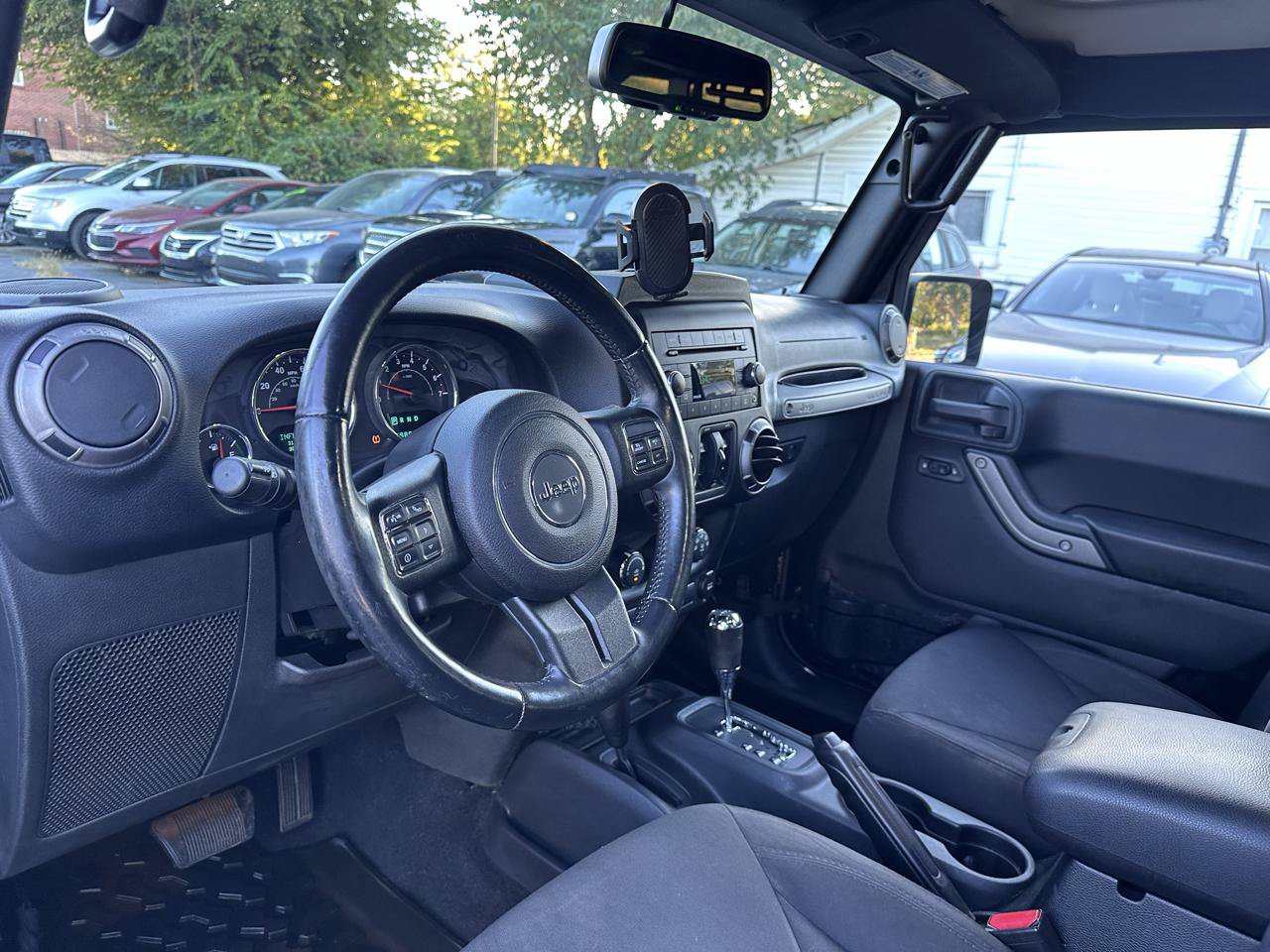 Used 2015 Jeep Wrangler Unlimited Sport w/ Quick Order Package 24S AWD/4WD image 11