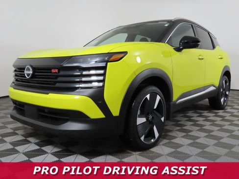 Certified 2025 Nissan Kicks SR w/ Illumination Package image 3