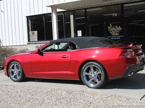 Used 2015 Chevrolet Camaro SS w/ RS Package RWD image 7