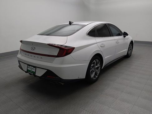 Used 2020 Hyundai Sonata SEL w/ Convenience Package FWD image 9