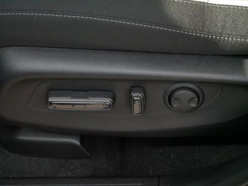 Certified 2026 Honda CR-V EX image 20