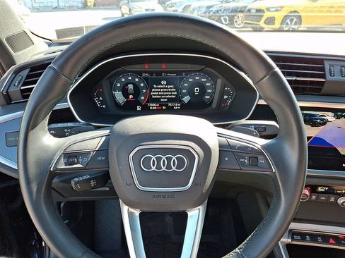 Certified 2023 Audi Q3 2.0T Premium w/ Convenience Package AWD/4WD image 20