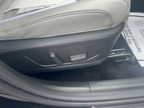 Used 2024 Hyundai Tucson Limited AWD/4WD image 13