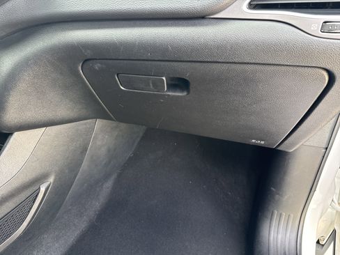 Used 2020 Jeep Cherokee Limited image 22