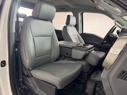 New 2026 Ford F250 XL w/ XL Chrome Package image 26