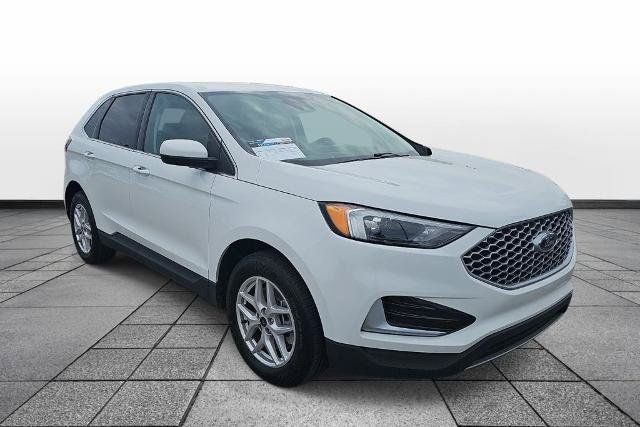 Certified 2024 Ford Edge SEL AWD/4WD image 3