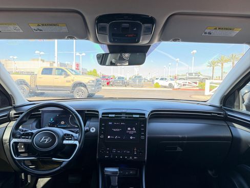 Used 2022 Hyundai Tucson SEL w/ Convenience + Premium Package FWD image 19