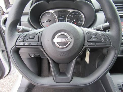 New 2025 Nissan Versa S w/ Trunk Package FWD image 24