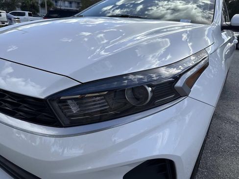 Used 2024 Kia Forte LXS w/ LXS Technology Package image 10