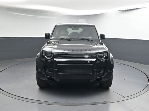 New 2026 Land Rover Defender 130 V8 image 26