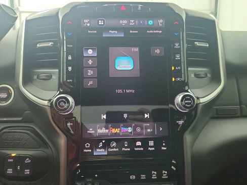 New 2026 RAM 2500 Big Horn AWD/4WD image 23