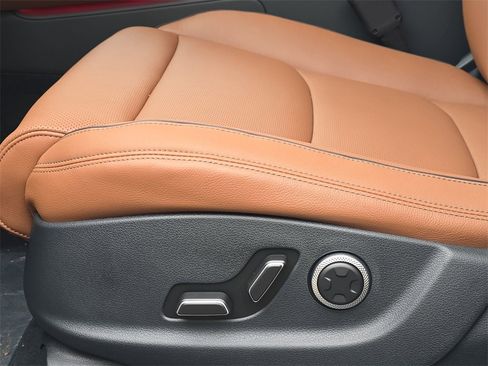 New 2026 Genesis GV70 2.5T Advanced image 28