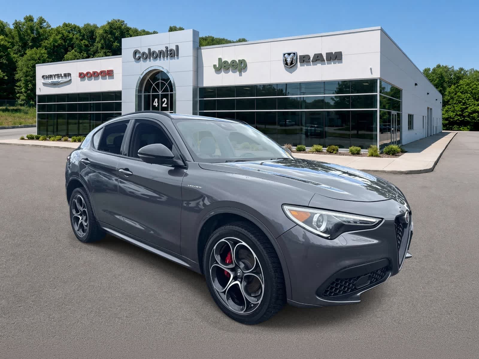 Used 2023 Alfa Romeo Stelvio Veloce AWD/4WD image 11